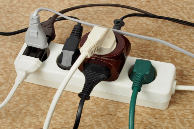 using multiple appliances in one outlet causes circuit overload