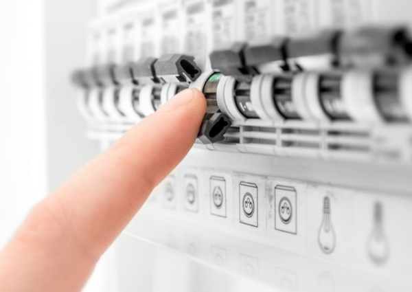 5 Reasons Why Fuses Blow - And What To Do