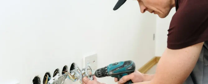 Troubleshooting Electrical Outlets - How Do Experts Do It